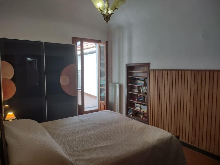 Silver Sands Finale Ligure - Traditional Apartment - 4 Beds & Terrace By The Beach Exterior photo
